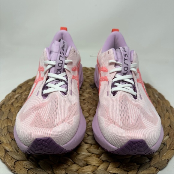 ASICS Novablast 5 Running Shoes White Coral Reef Size 10 Women's - Picture 5 of 9